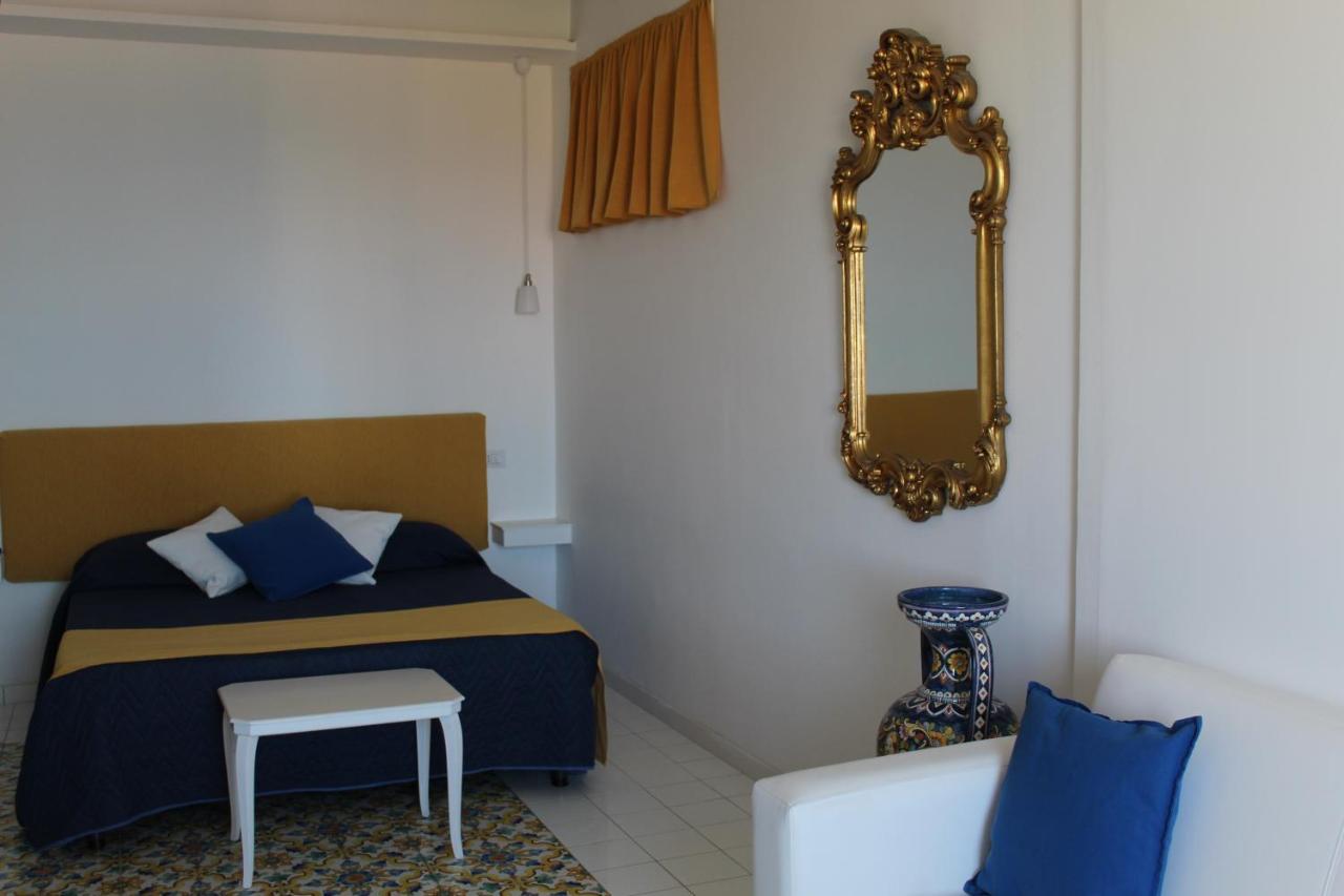 Sunset Rooms Massa Lubrense Exterior photo